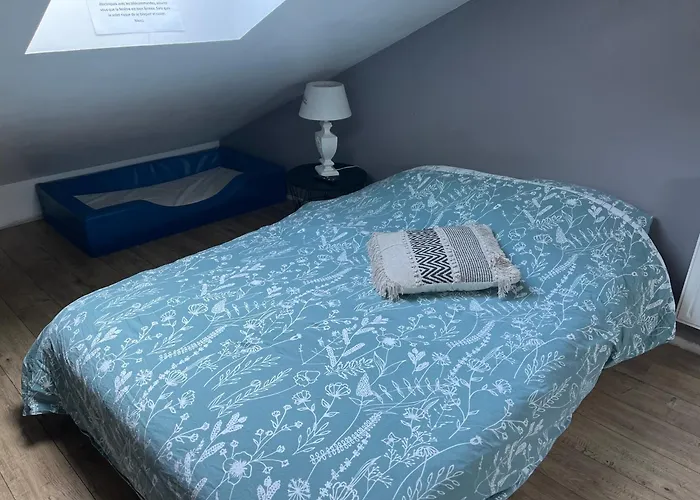 Proche Aeroport 부그네